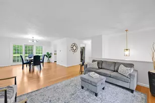 210 Strong St, Amherst, MA 01002 - Photo 2