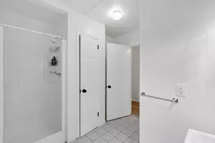 210 Strong St, Amherst, MA 01002 - Photo 20