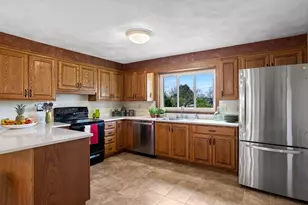 93 Birch Hill Rd, Stow, MA 01775 - Photo 8