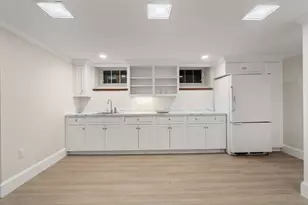 32 Arlington Rd, Wellesley, MA 02481 - Photo 34