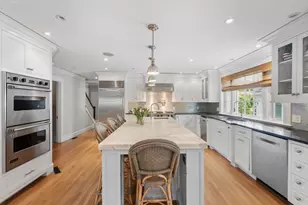 32 Arlington Rd, Wellesley, MA 02481 - Photo 16
