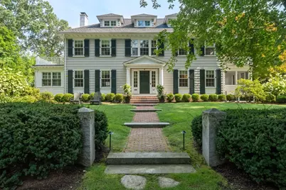 32 Arlington Road, Wellesley, MA 02481 - Photo 1