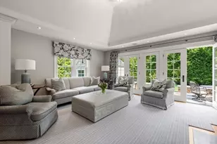 32 Arlington Rd, Wellesley, MA 02481 - Photo 20
