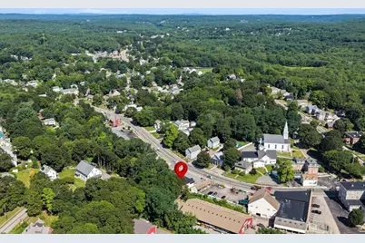22 Douglas St, Uxbridge, MA 01569 - Photo 32