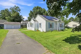 77 Powder Mill Rd, Southwick, MA 01077 - Photo 4