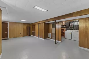 48 Washington St, Shrewsbury, MA 01545 - Photo 28