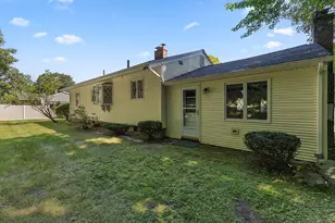48 Washington St, Shrewsbury, MA 01545 - Photo 32