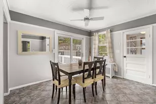 16 Maple Ave, Danvers, MA 01923 - Photo 8