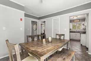 16 Maple Ave, Danvers, MA 01923 - Photo 8
