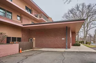 26 Crescent St, Northampton, MA 01060 - Photo 22
