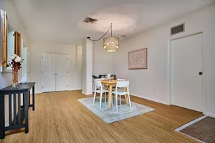 26 Crescent St, Northampton, MA 01060 - Photo 10