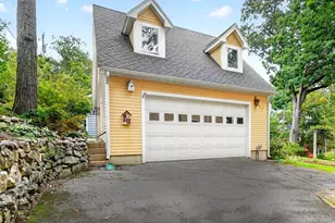 20 Botolph St, Melrose, MA 02176 - Photo 34