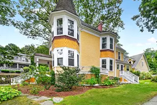 20 Botolph St, Melrose, MA 02176 - Photo 38