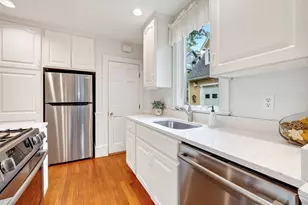 20 Botolph St, Melrose, MA 02176 - Photo 22