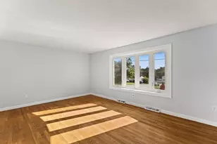 42 Boylston St, Randolph, MA 02368 - Photo 4