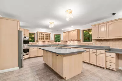 41 George Hill Rd, Grafton, MA 01519 - Photo 2