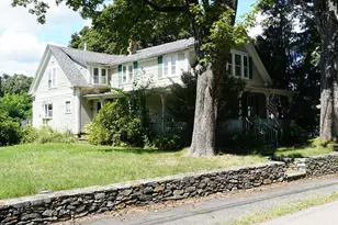 33 Warren St, Taunton, MA 02780 - Photo 2