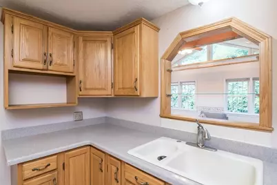 98 Circle Dr, West Springfield, MA 01089 - Photo 12