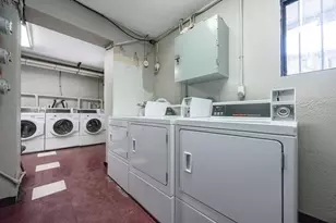 400 Savin Hill Ave, Boston, MA 02125 - Photo 10