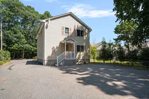 127 Maple St, Attleboro, MA 02703 - Photo 24