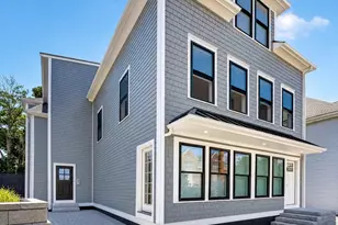 22 Pauline St, Winthrop, MA 02152 - Photo 2