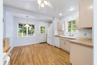 1 Belvidere Ave, Worcester, MA 01605 - Photo 4