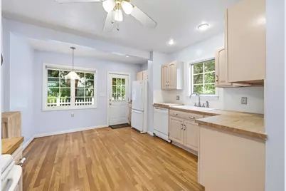 1 Belvidere Ave, Worcester, MA 01605 - Photo 4