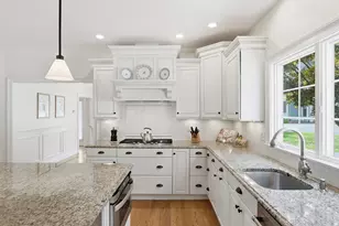 12 Boxwood Ln, Lexington, MA 02420 - Photo 4