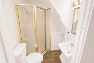 23 Knowlton St, Somerville, MA 02145 - Photo 12