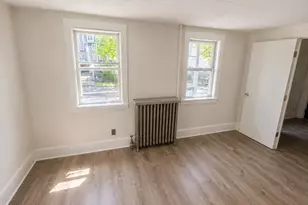 23 Knowlton St, Somerville, MA 02145 - Photo 4