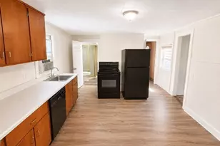 23 Knowlton St, Somerville, MA 02145 - Photo 10