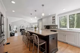 26 Wildwood Dr, Southborough, MA 01772 - Photo 12