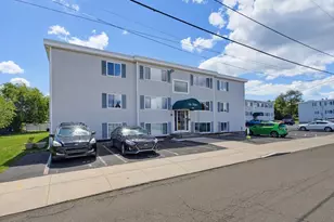 239 Glasgow St, Fall River, MA 02721 - Photo 2