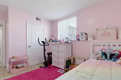 239 Glasgow St #1, Fall River, MA 02721 - Photo 14