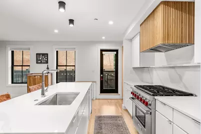 680 Tremont St #1, Boston, MA 02118 - Photo 6