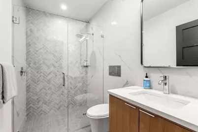 680 Tremont St #1, Boston, MA 02118 - Photo 18