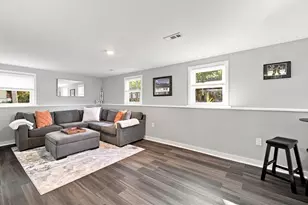 18 Montgomery Dr, Plymouth, MA 02360 - Photo 10