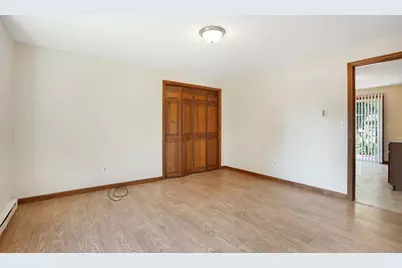 26 Hunters Hill Cir, Amherst, MA 01002 - Photo 18