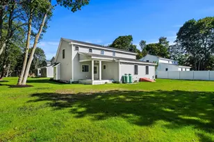 10 Harvey Park, Lynnfield, MA 01940 - Photo 4