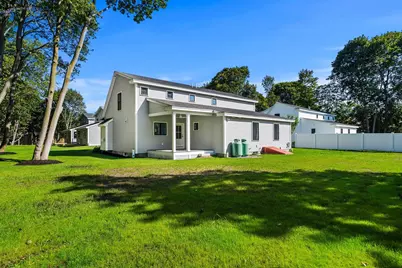 10 Harvey Park, Lynnfield, MA 01940 - Photo 4