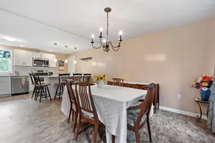 64 Jordans Way, Leominster, MA 01453 - Photo 6