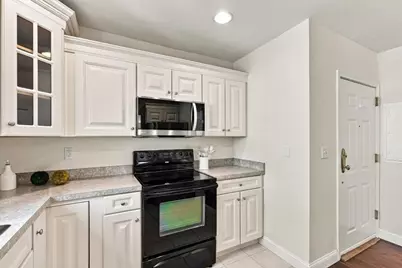 2201 Briarwood Village #2201, Clinton, MA 01510 - Photo 10