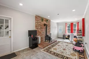 44 Montrose St, Fitchburg, MA 01420 - Photo 20