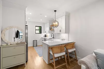 8 Viking St, Boston, MA 02127 - Photo 10