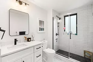 8 Viking St, Boston, MA 02127 - Photo 24