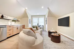 22 Pauline St, Winthrop, MA 02152 - Photo 12
