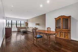 303 Columbus Ave, Boston, MA 02116 - Photo 4