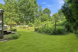 71 Mt Holyoke Dr, Amherst, MA 01002 - Photo 36