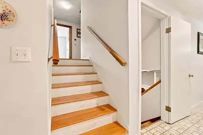 71 Mt Holyoke Drive, Amherst, MA 01002 - Photo 14