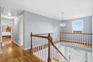 44 Raffaele Dr, Waltham, MA 02452 - Photo 14